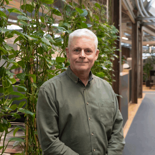 Dennis Haslund, Forretningsområdechef